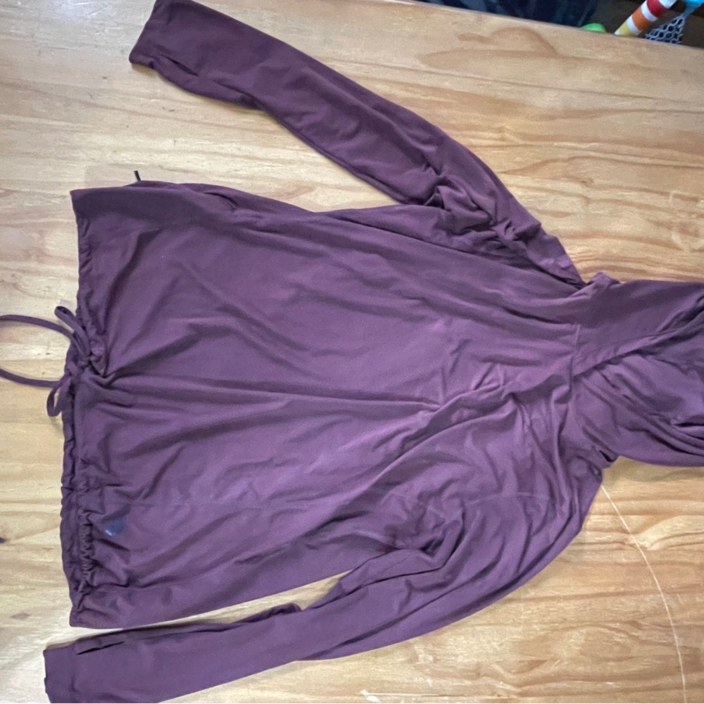 Mountain Hardware Maroon Hooded Sweatshirt